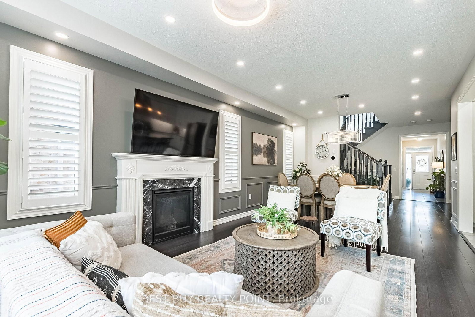 Semi-Detached House for sale at 92 Colville Place, Milton, Ontario, L9E 1G8 - Ford - MLS: W12912884