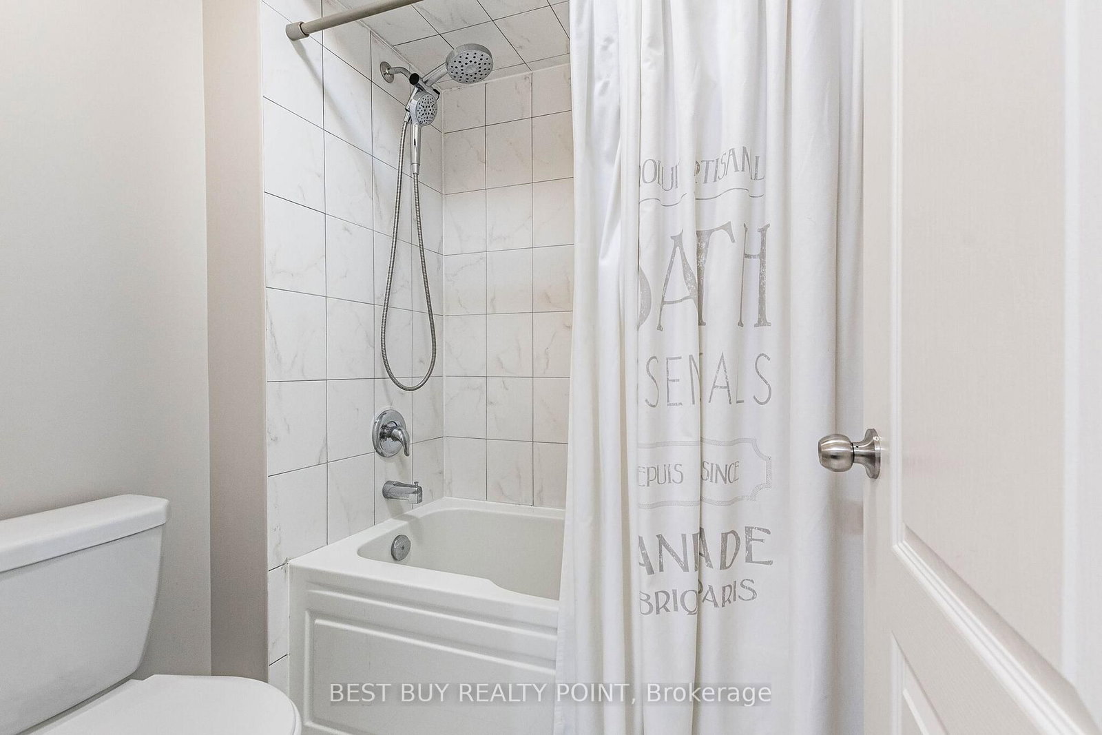 Semi-Detached House for sale at 92 Colville Place, Milton, Ontario, L9E 1G8 - Ford - MLS: W12912884