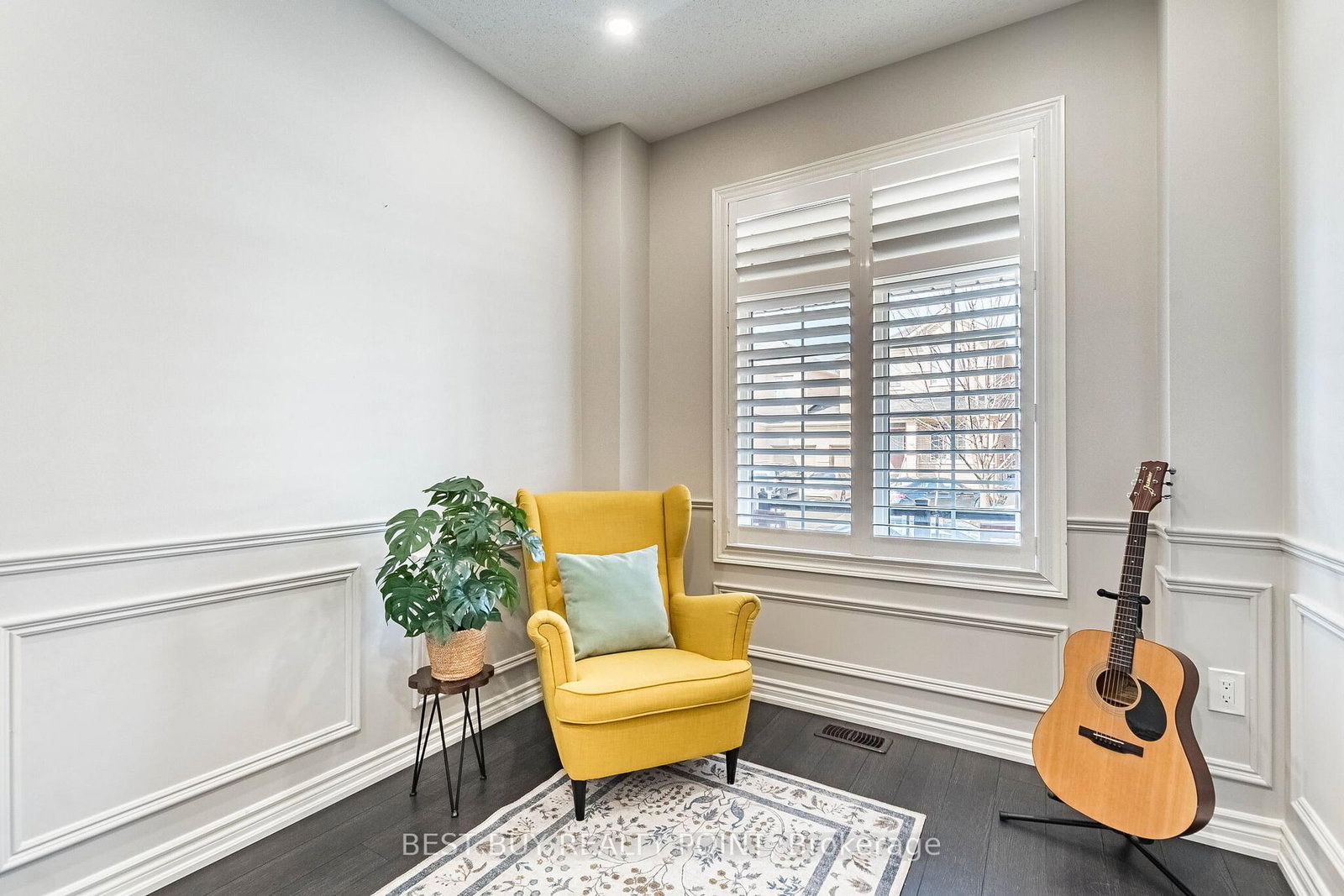 Semi-Detached House for sale at 92 Colville Place, Milton, Ontario, L9E 1G8 - Ford - MLS: W12912884