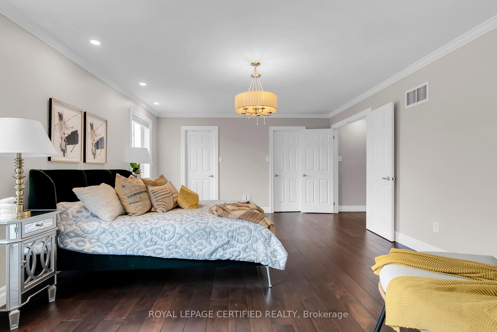 Detached House for sale at 1211 Winter Crescent, Milton, Ontario, L9T 6V8 - Beaty - MLS: W12912926