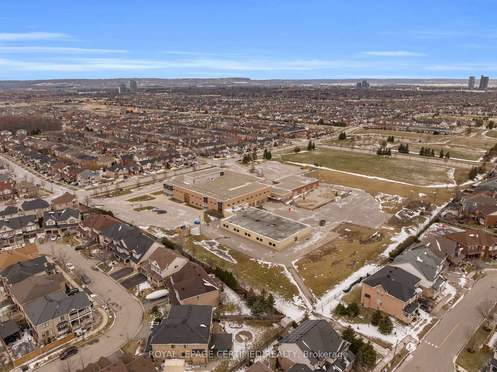 Listing Image 49