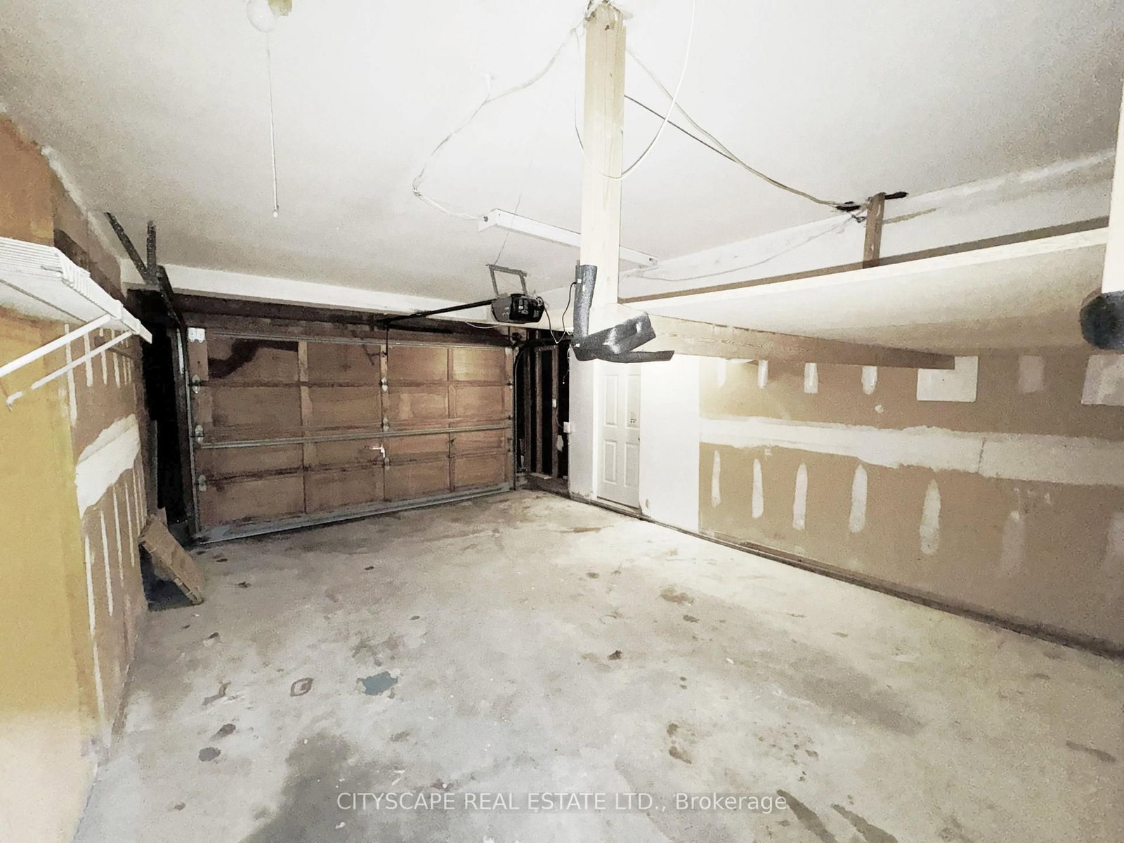 Listing Image 45