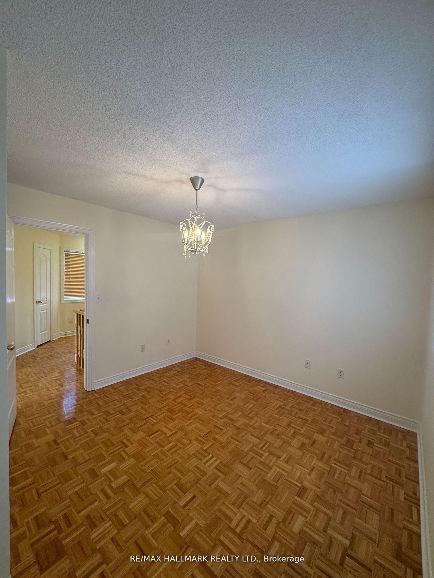 Detached House for sale at 203 Landsbridge Street, Caledon, Ontario, L7E 2J6 - Bolton East - MLS: W12913006