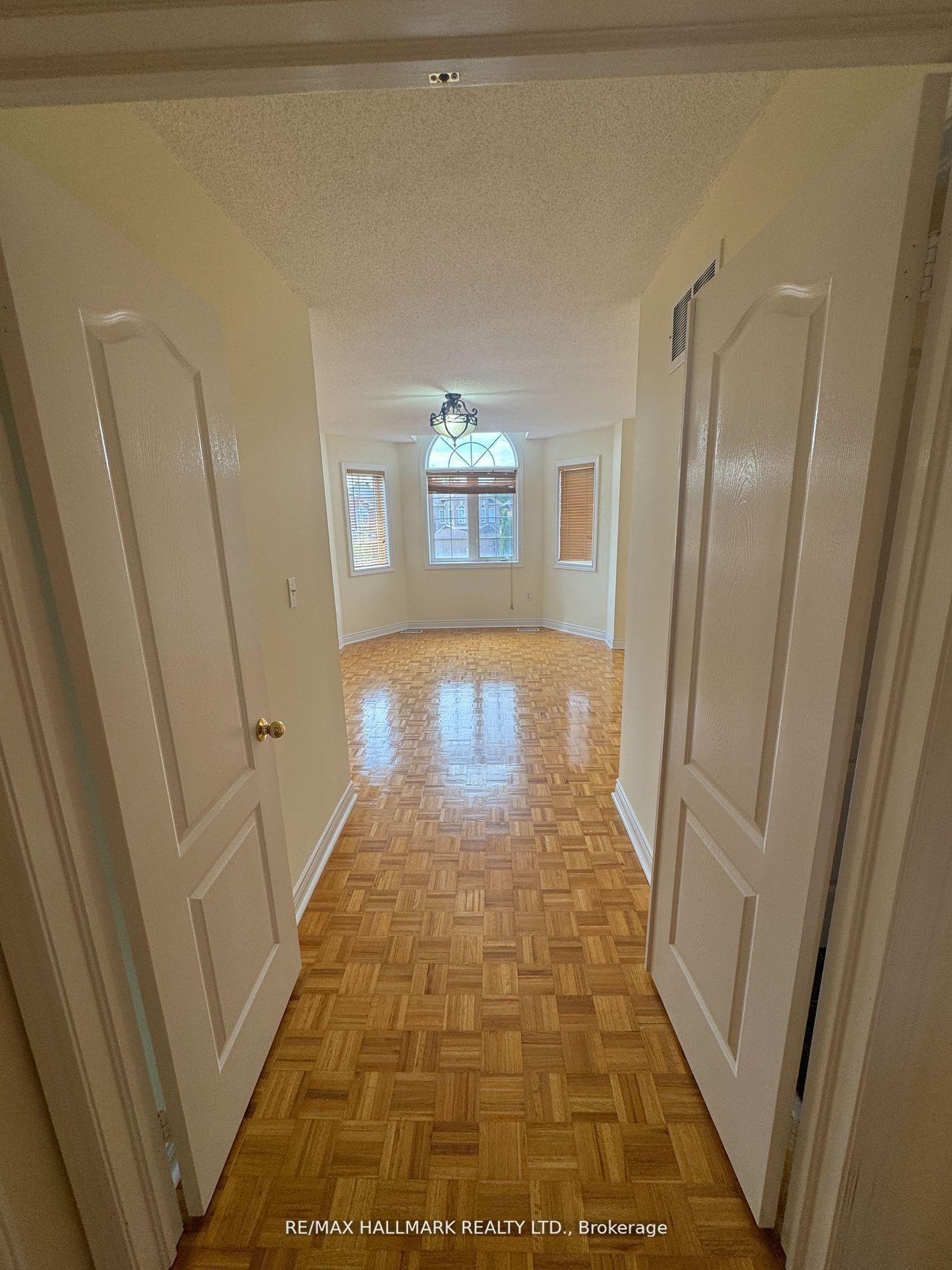 Detached House for sale at 203 Landsbridge Street, Caledon, Ontario, L7E 2J6 - Bolton East - MLS: W12913006