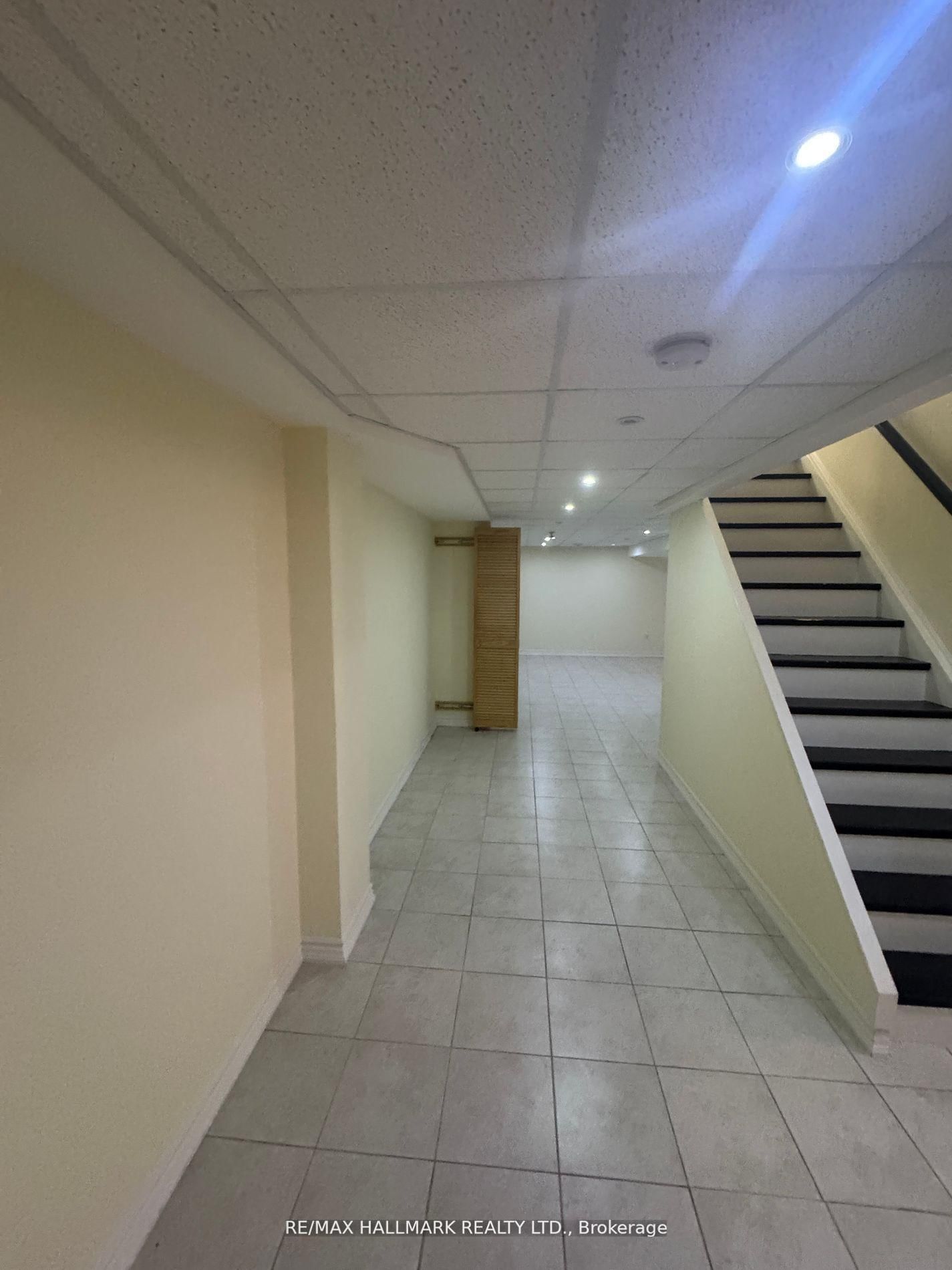 Detached House for sale at 203 Landsbridge Street, Caledon, Ontario, L7E 2J6 - Bolton East - MLS: W12913006