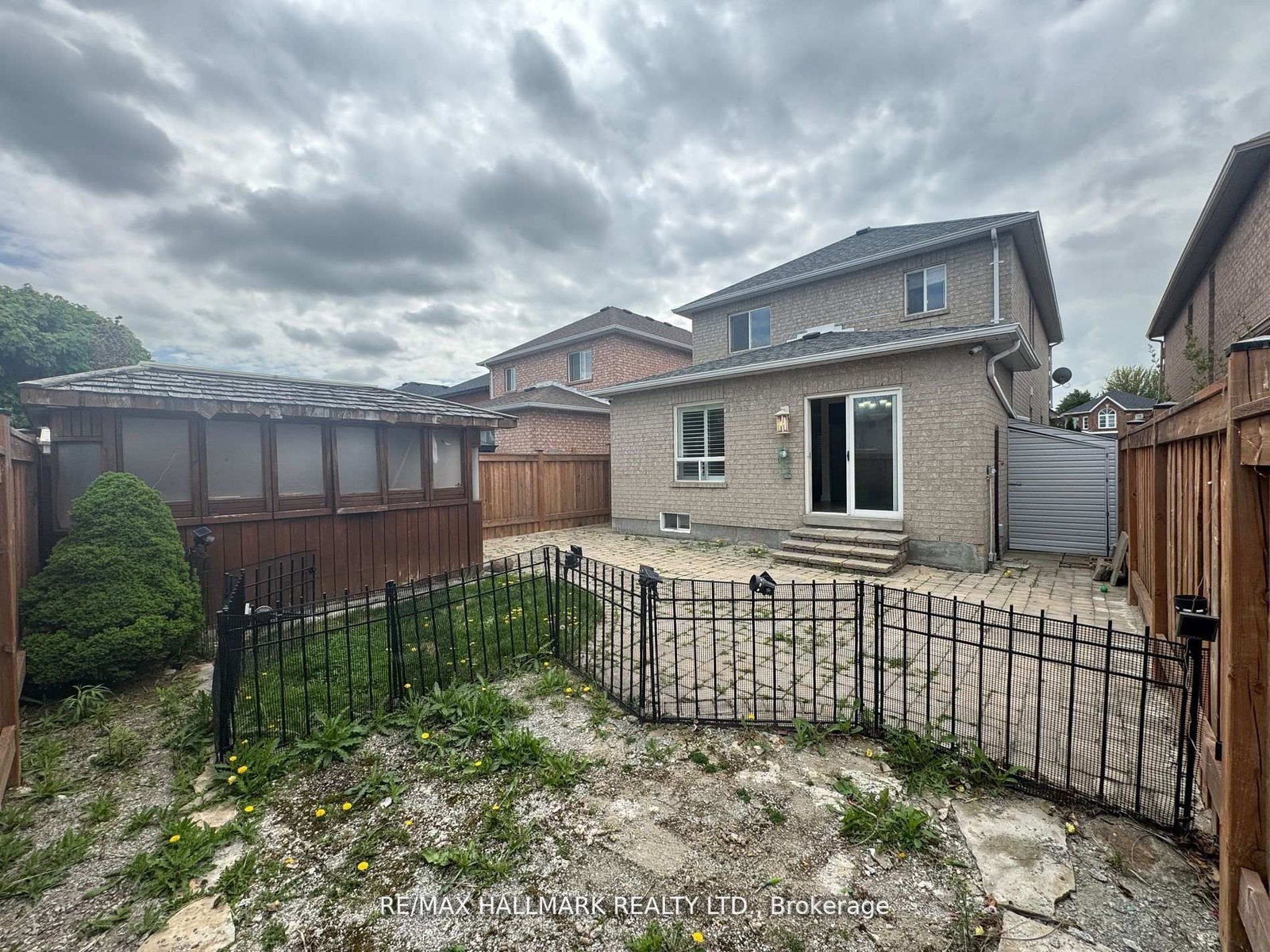 Detached House for sale at 203 Landsbridge Street, Caledon, Ontario, L7E 2J6 - Bolton East - MLS: W12913006