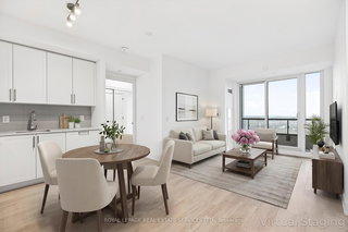 512 - 2450 Old Bronte Road