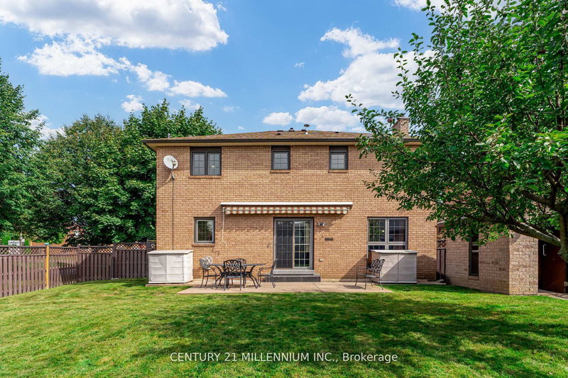 10 Phelps Dr, Brampton, L6X 3V5 | Image 3