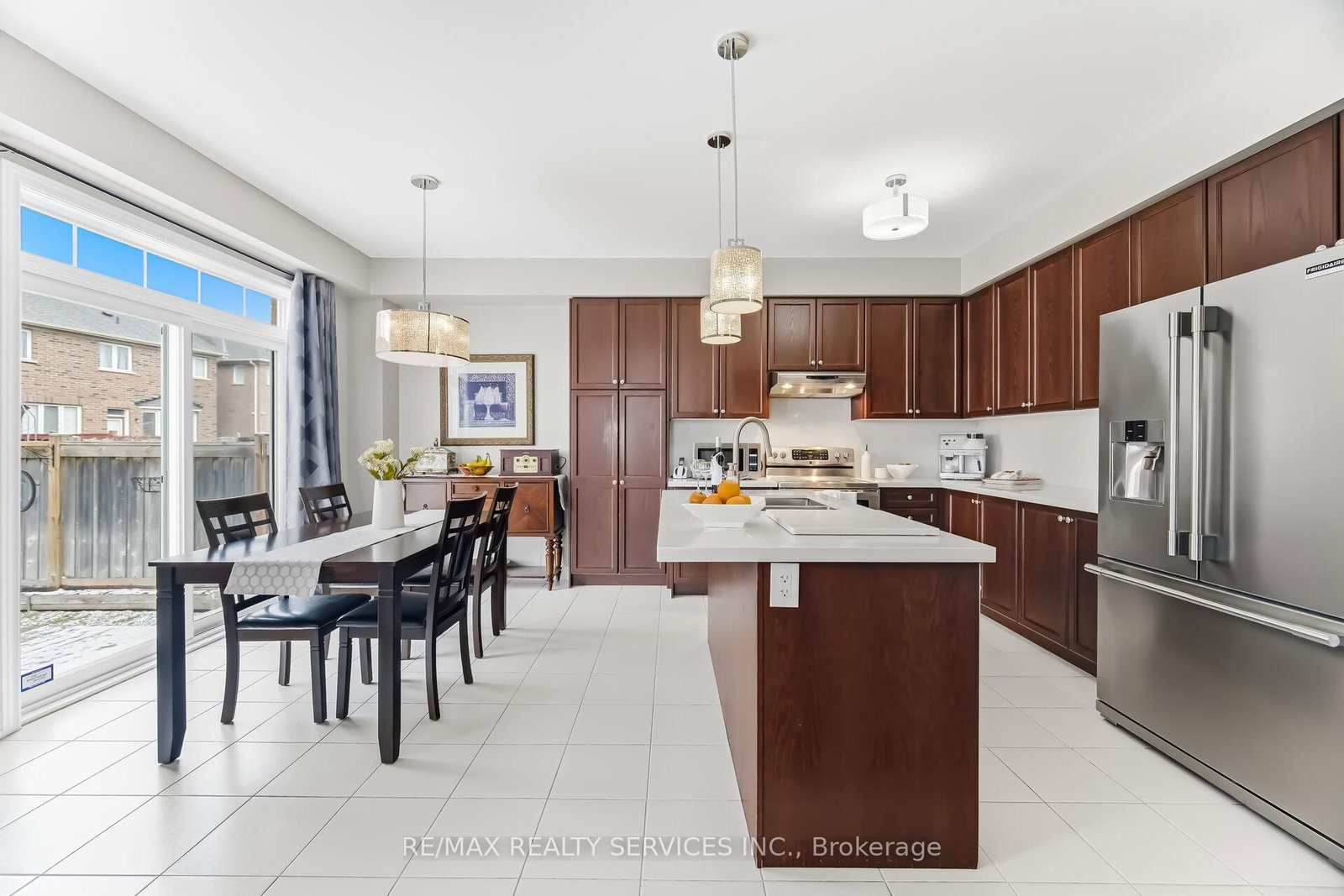 Detached House for sale at 93 Learmont Avenue, Caledon, Ontario, L7C 3R4 - Rural Caledon - MLS: W12913748