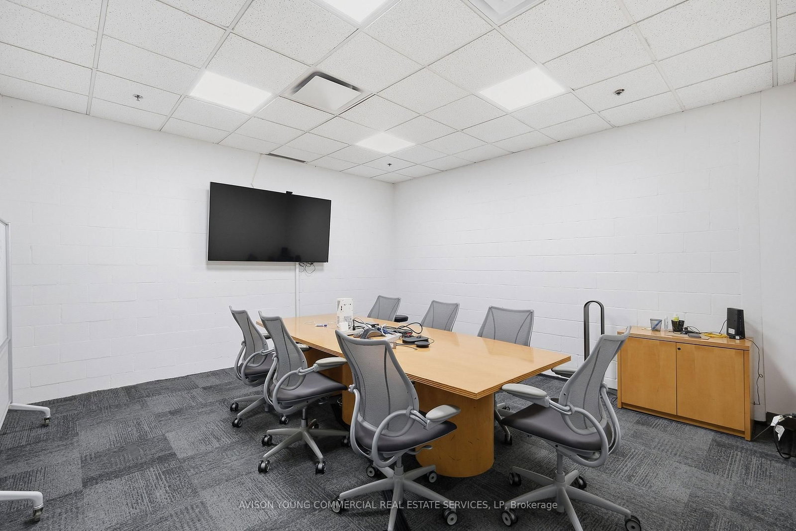 96 Mowat Avenue, Unit Ground Floor - Photo 12