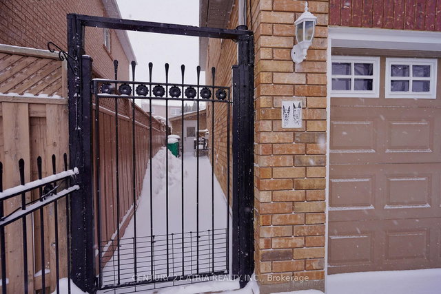 5599 Brenchley Avenue