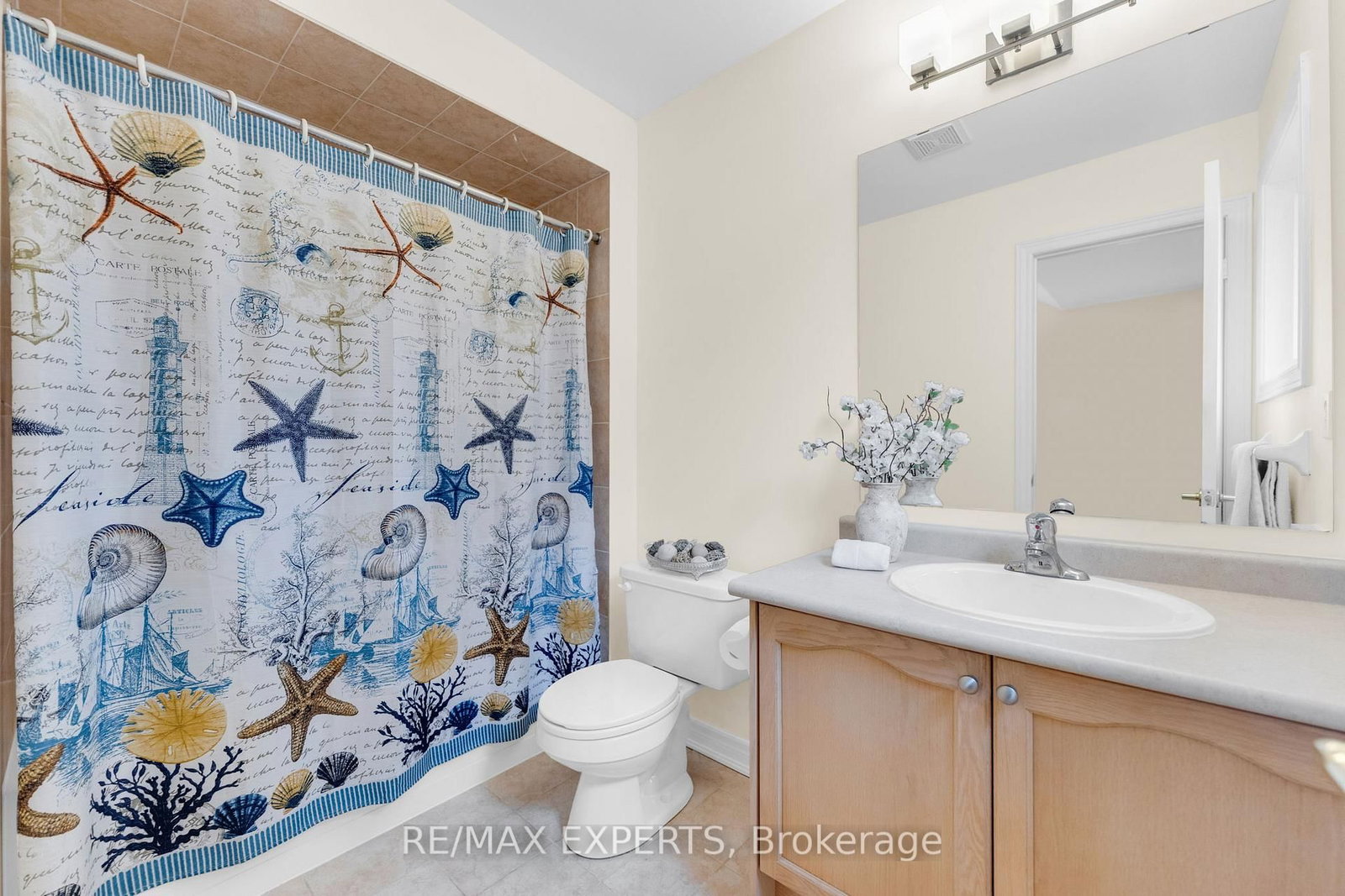 Detached House for sale at 13 Villagewood Street, Brampton, Ontario, L6P 2C3 - Bram East - MLS: W12914064