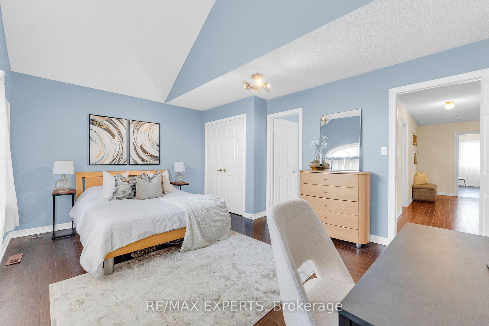 Detached House for sale at 13 Villagewood Street, Brampton, Ontario, L6P 2C3 - Bram East - MLS: W12914064