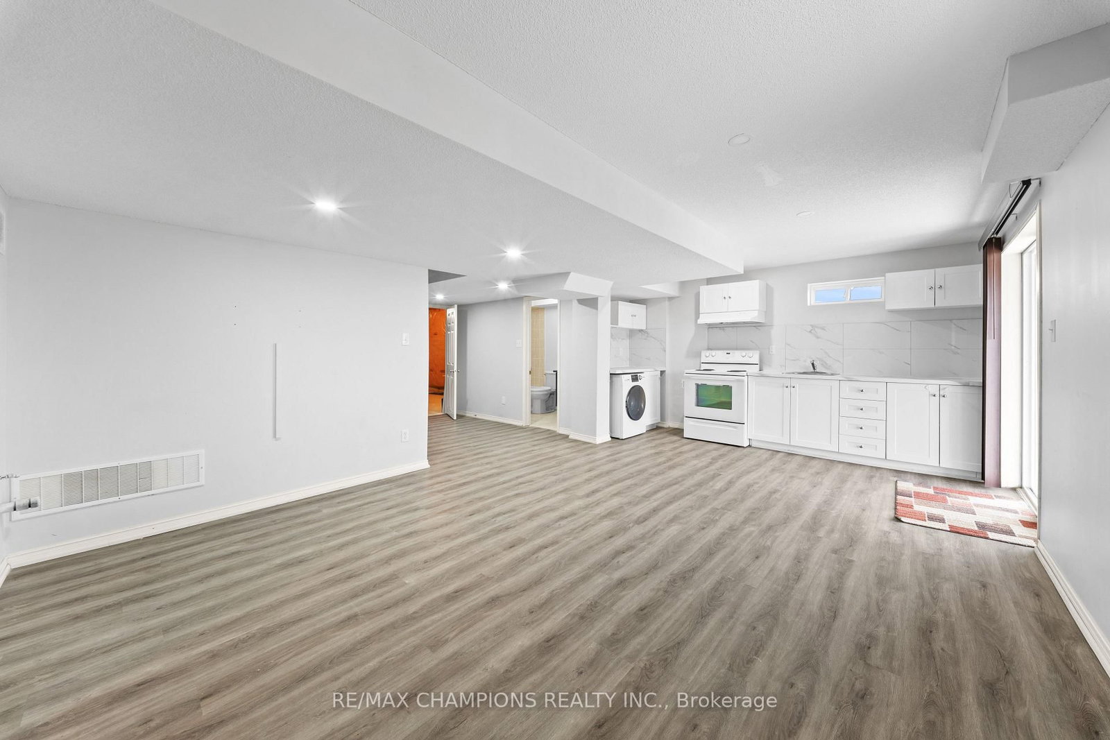 Detached House for sale at 42 Abbotsbury Drive, Brampton, Ontario, L6X 0S3 - Credit Valley - MLS: W12914332