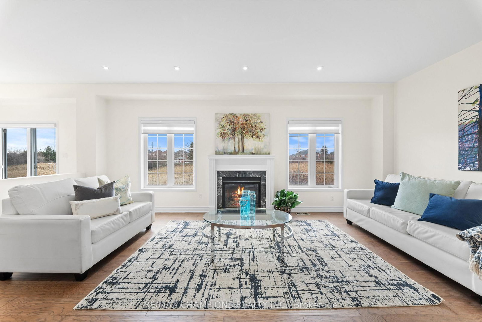 Detached House for sale at 42 Abbotsbury Drive, Brampton, Ontario, L6X 0S3 - Credit Valley - MLS: W12914332