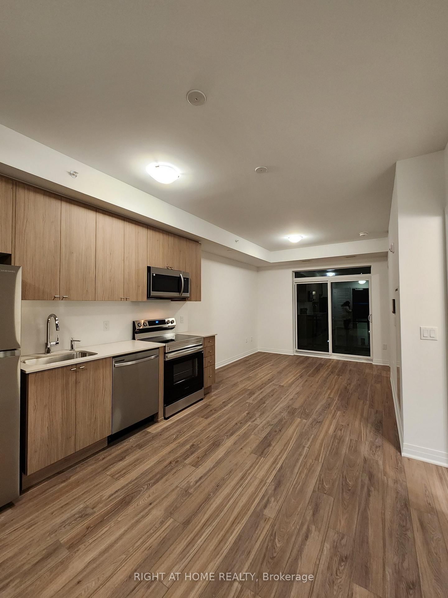 Condo for lease at 409-490 Gordon Krantz Avenue, Milton, Ontario, L9E 1Z5 - Walker - MLS: W12914516