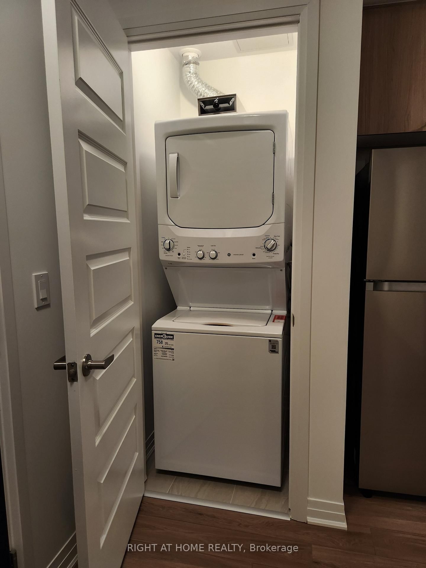 Condo for lease at 409-490 Gordon Krantz Avenue, Milton, Ontario, L9E 1Z5 - Walker - MLS: W12914516