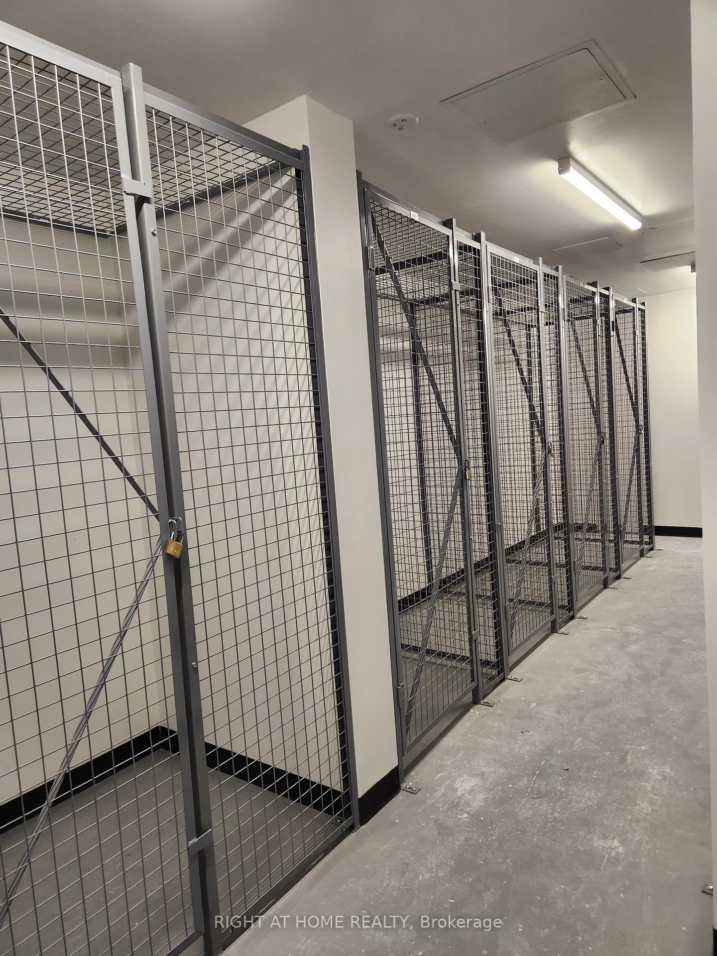 Condo for lease at 409-490 Gordon Krantz Avenue, Milton, Ontario, L9E 1Z5 - Walker - MLS: W12914516