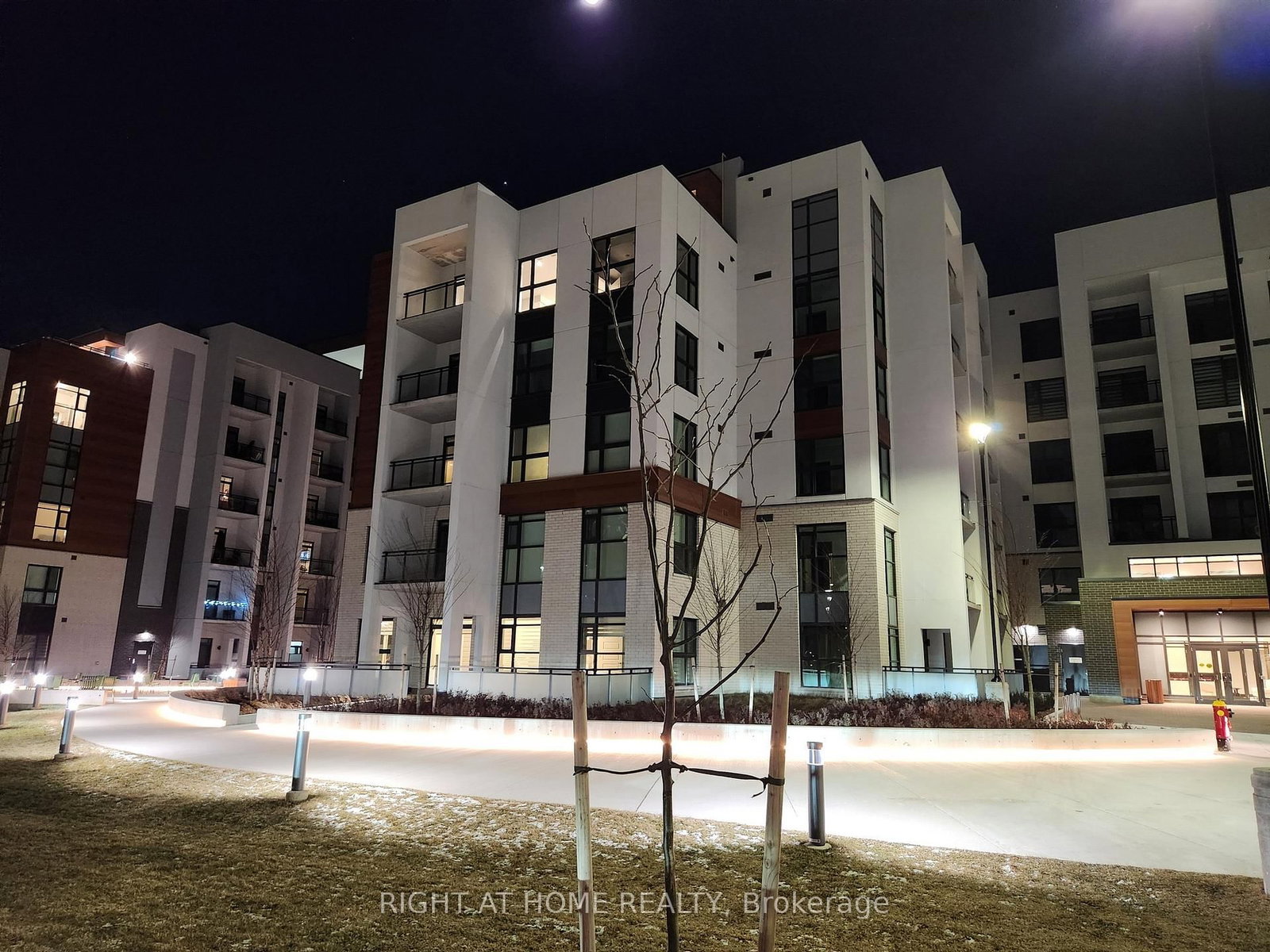 Condo for lease at 409-490 Gordon Krantz Avenue, Milton, Ontario, L9E 1Z5 - Walker - MLS: W12914516