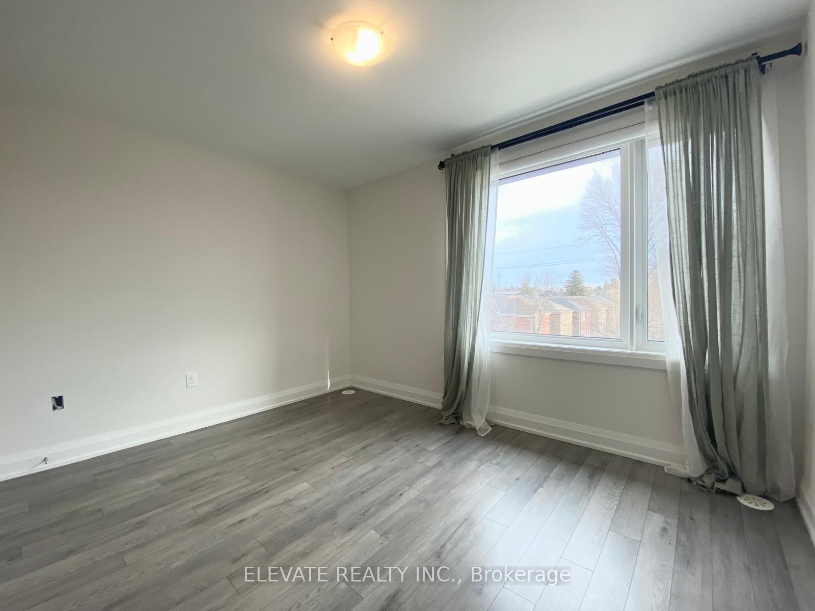 Townhouse for lease at 2-1770 Lawrence Avenue, Toronto, Ontario, M6L 1C7 - Maple Leaf - MLS: W12914590