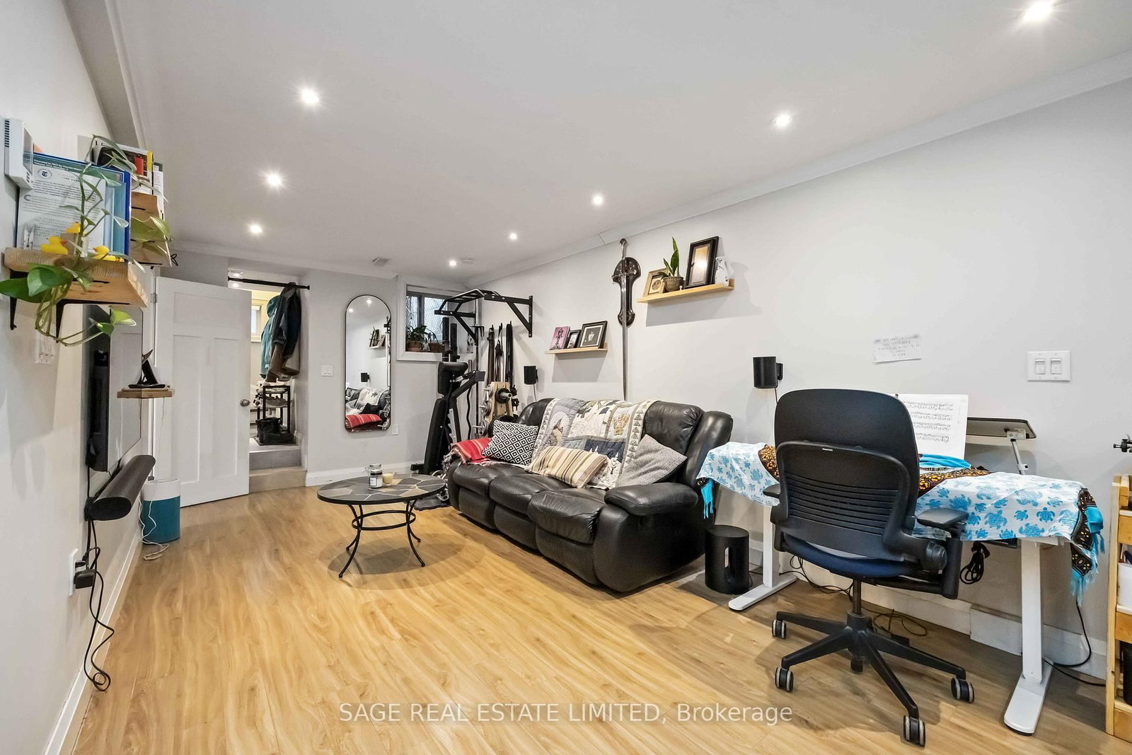 182 Indian Grove, Unit Lower - Photo 6