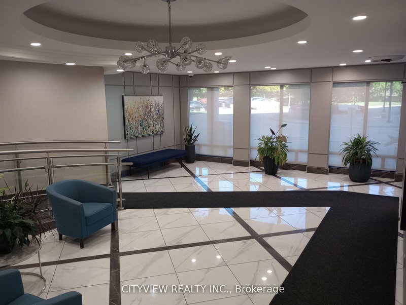 616 - 1001 Cedarglen Gate, Mississauga, L5C 4R2 | Image 3