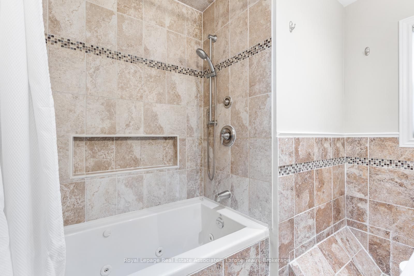 Detached House for sale at 2176 Florian Road, Mississauga, Ontario, L5A 2M4 - Cooksville - MLS: W12914724