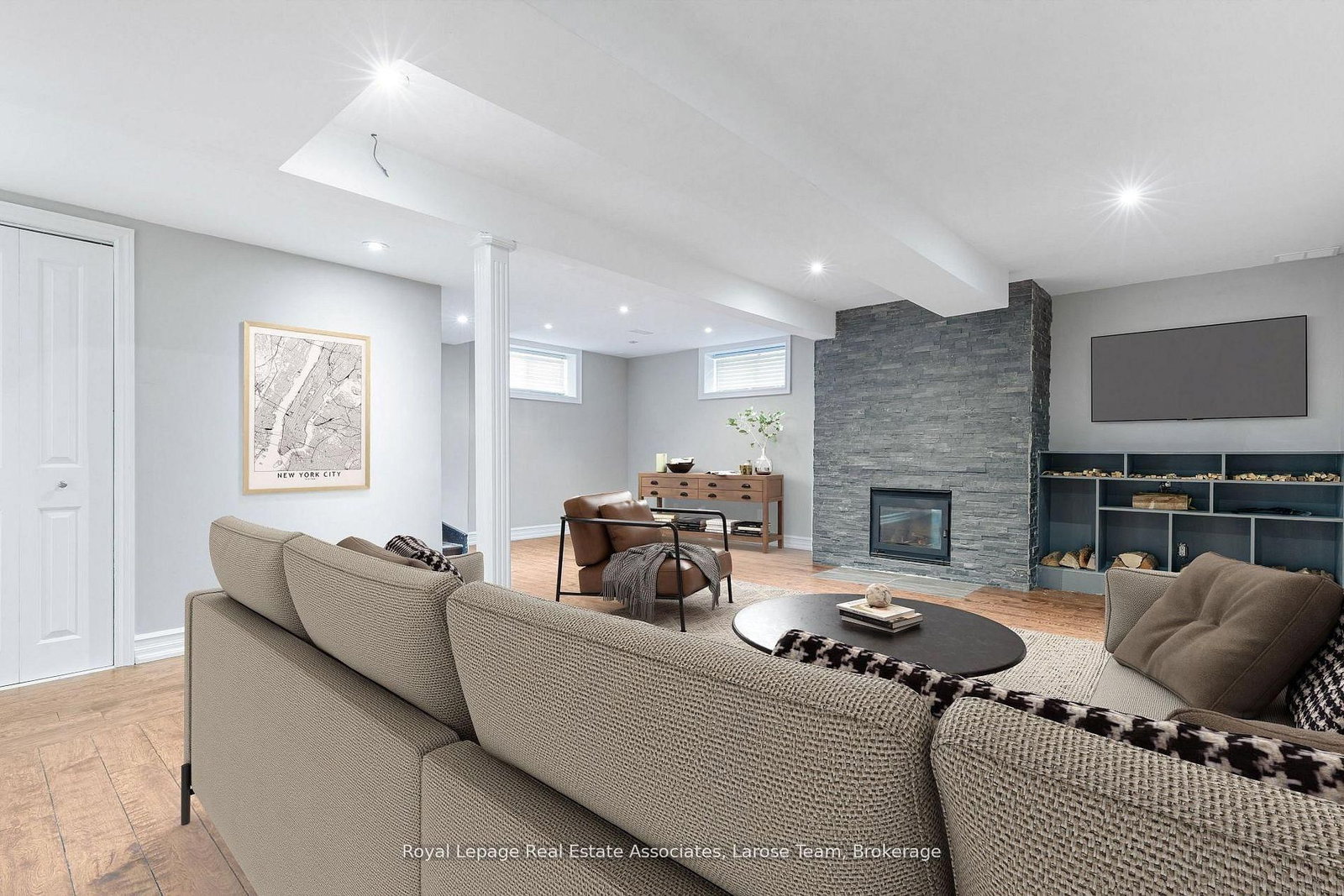 Detached House for sale at 2176 Florian Road, Mississauga, Ontario, L5A 2M4 - Cooksville - MLS: W12914724