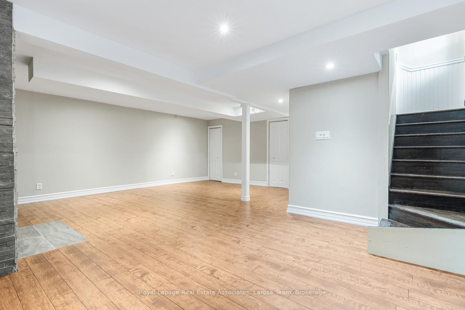 Detached House for sale at 2176 Florian Road, Mississauga, Ontario, L5A 2M4 - Cooksville - MLS: W12914724