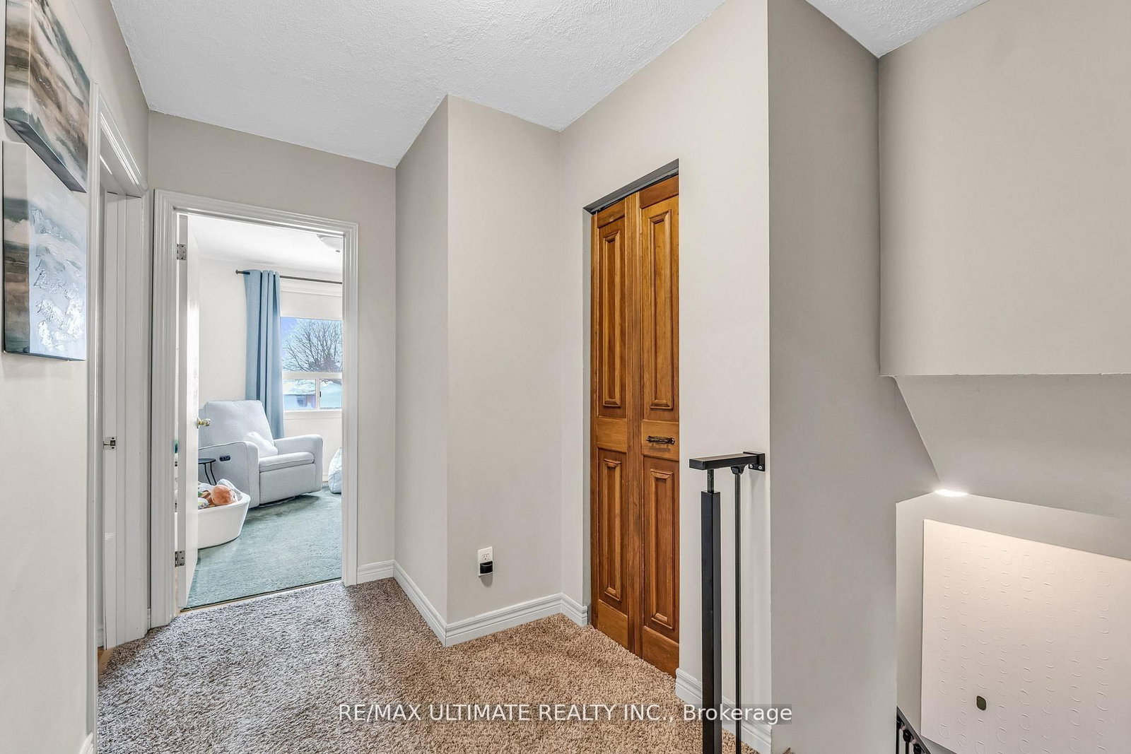 Detached House for sale at 37 Banbury Court, Brampton, Ontario, L6T 1Y9 - Avondale - MLS: W12915232