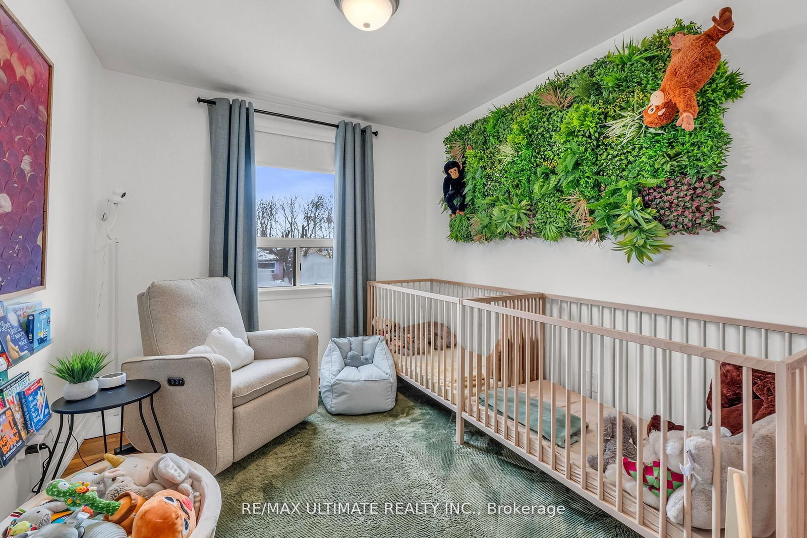 Detached House for sale at 37 Banbury Court, Brampton, Ontario, L6T 1Y9 - Avondale - MLS: W12915232