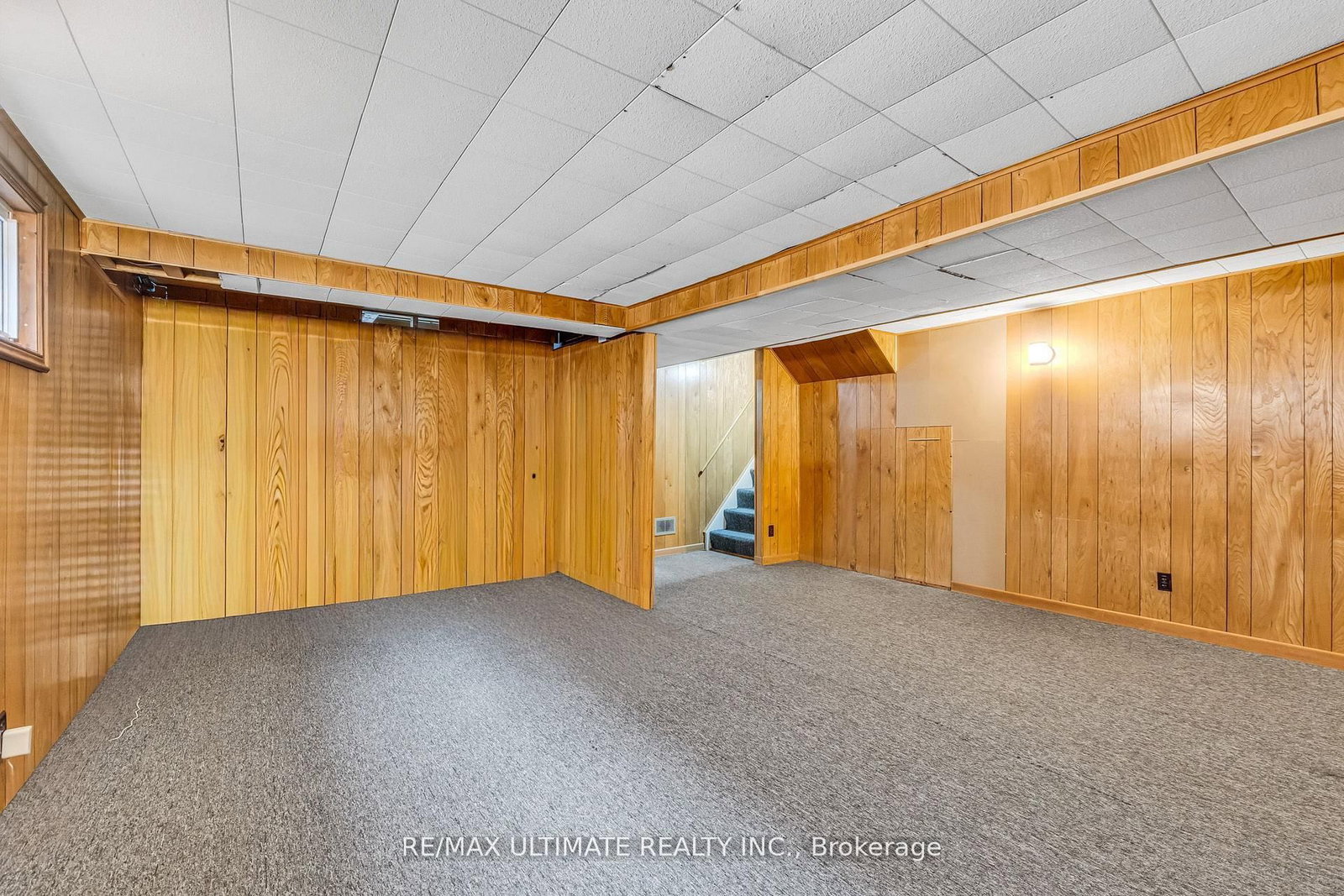 Detached House for sale at 37 Banbury Court, Brampton, Ontario, L6T 1Y9 - Avondale - MLS: W12915232