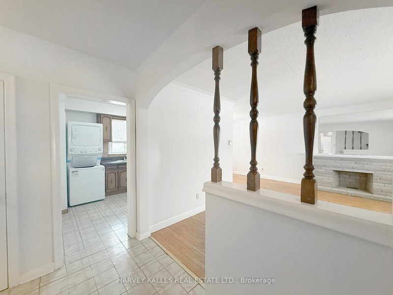 Main - 214 Dixon Rd, Toronto, M9P 2M1 | Image 3