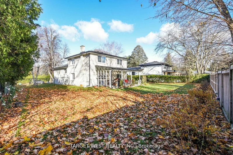 1443 Saginaw Cres, Mississauga, L5H 1X4 | Image 2