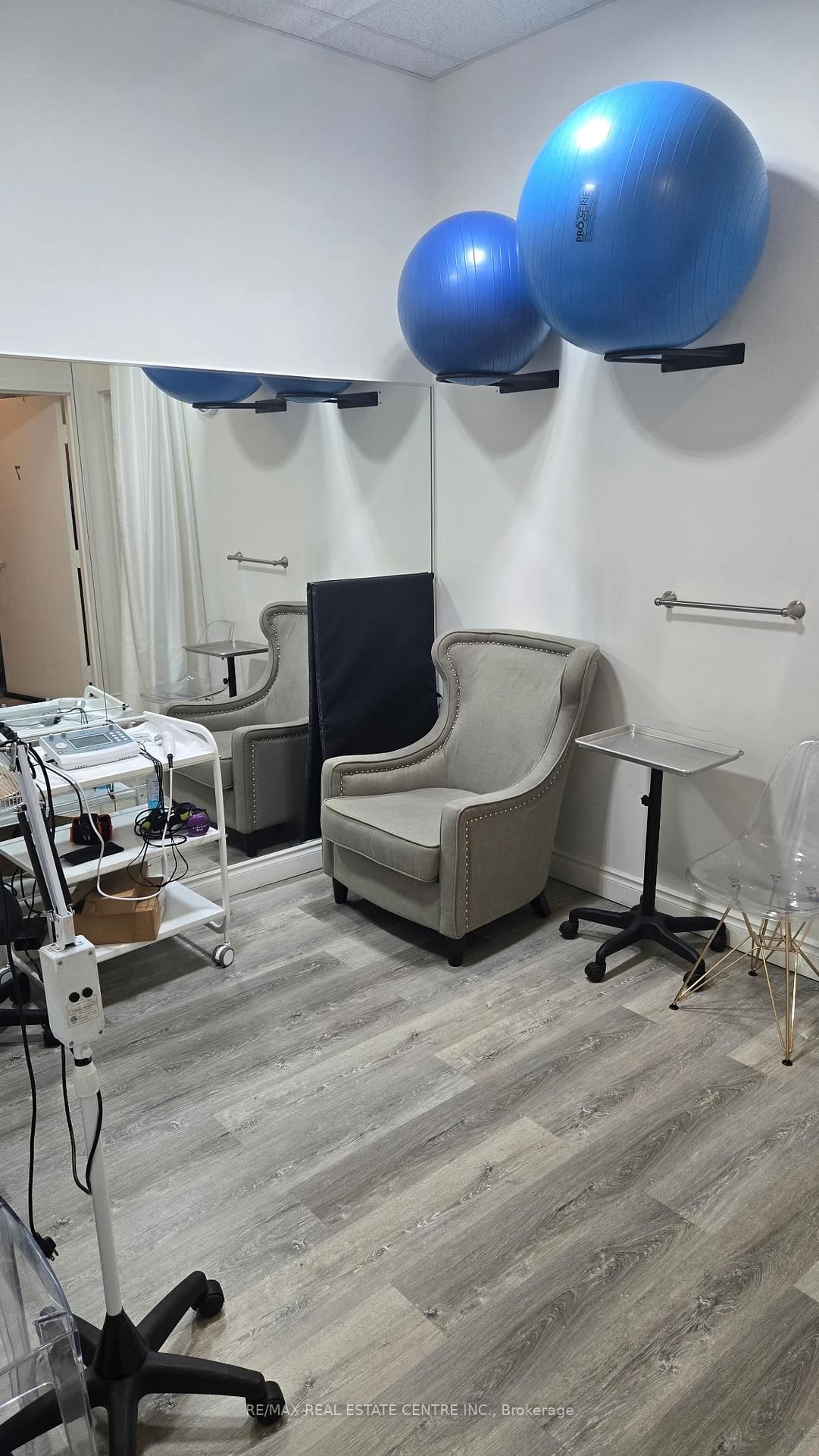 1 Queensgate Boulevard, Unit 5 - Photo 12