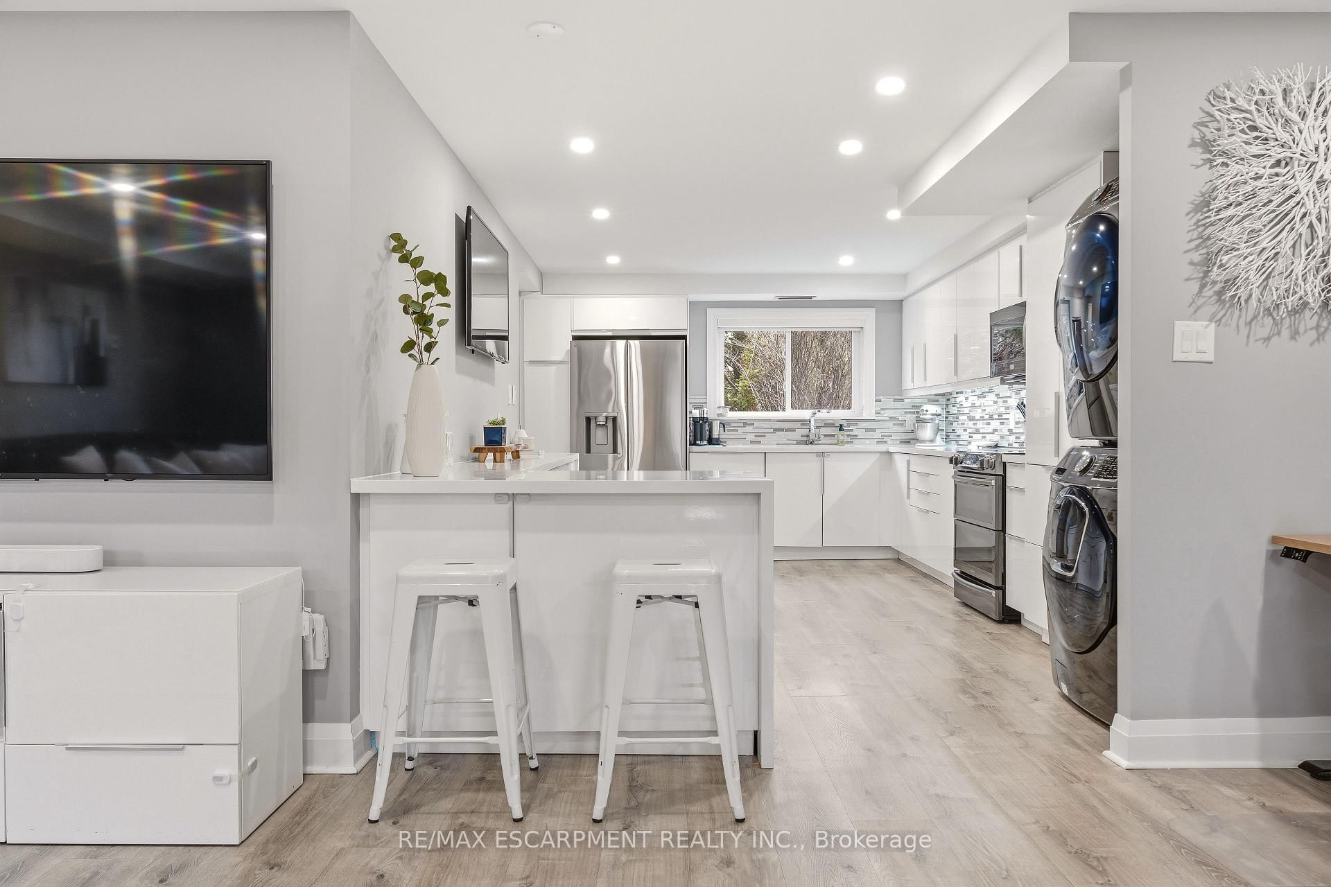 1250 Mississauga Valley Boulevard, Unit 177