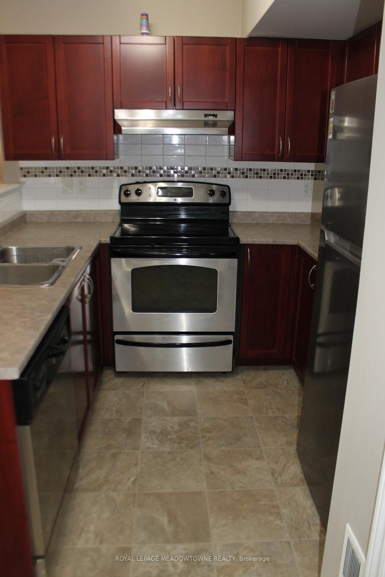 Condo for lease at 310-1360 Main Street, Milton, Ontario, L9T 7S5 - Dempsey - MLS: W12916070