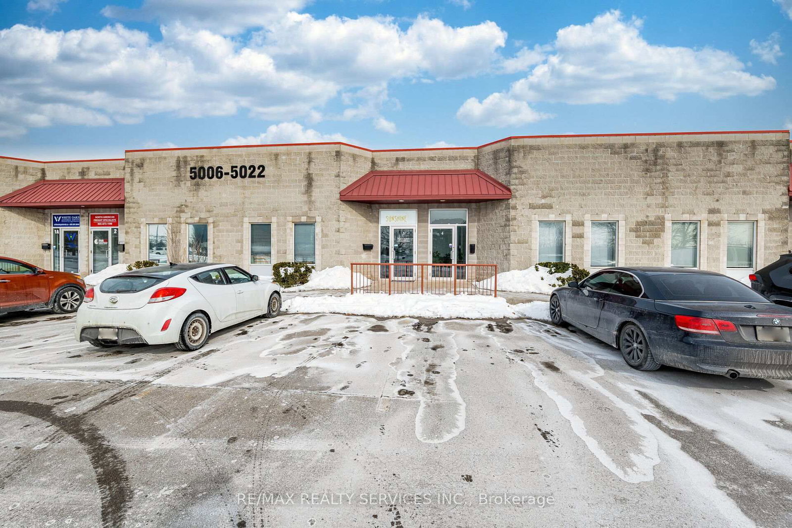 5006 South Service Road, Unit 3