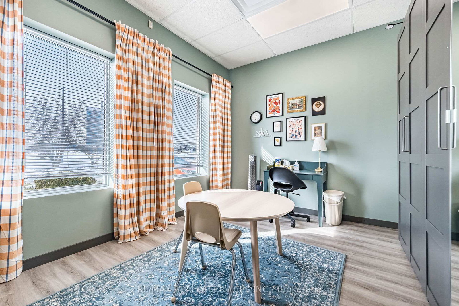 5006 South Service Road, Unit 3 - Photo 4