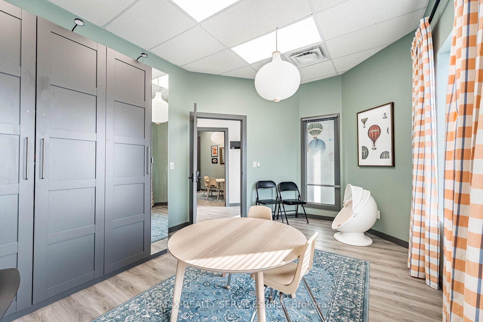 5006 South Service Road, Unit 3 - Photo 6