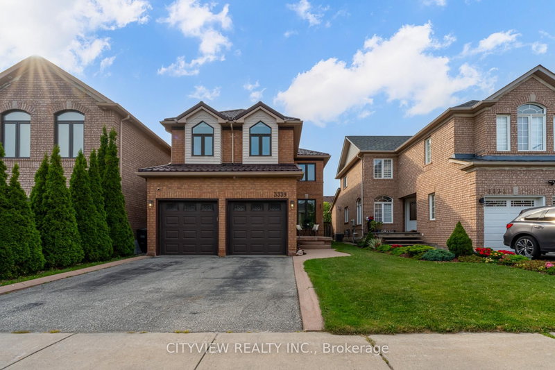 3339 Cactus Gate, Mississauga, L5N 8A5 | Image 2