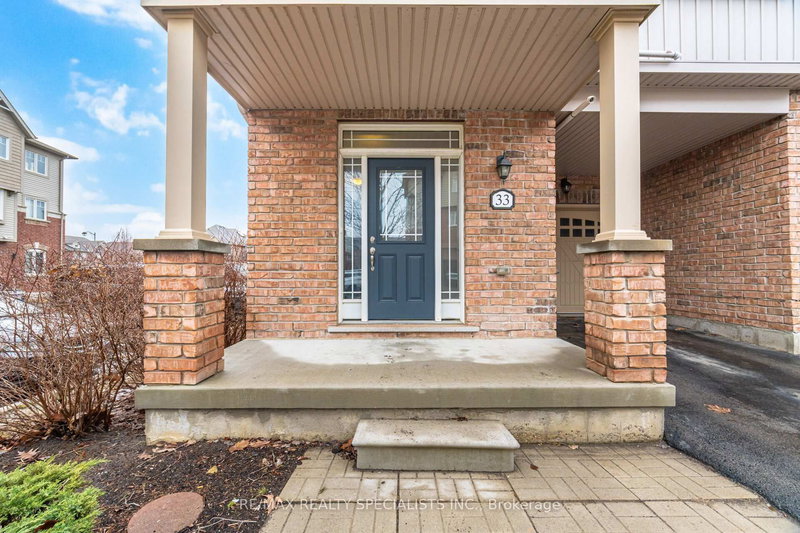 33 Birchfield Cres, Caledon, L7C 3P5 | Image 3