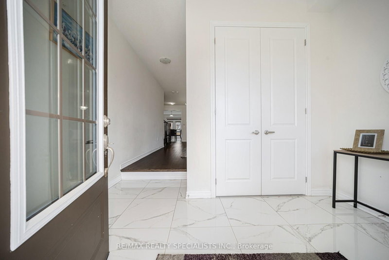 43 Clockwork Dr, Brampton, L7A 4R8 | Image 3