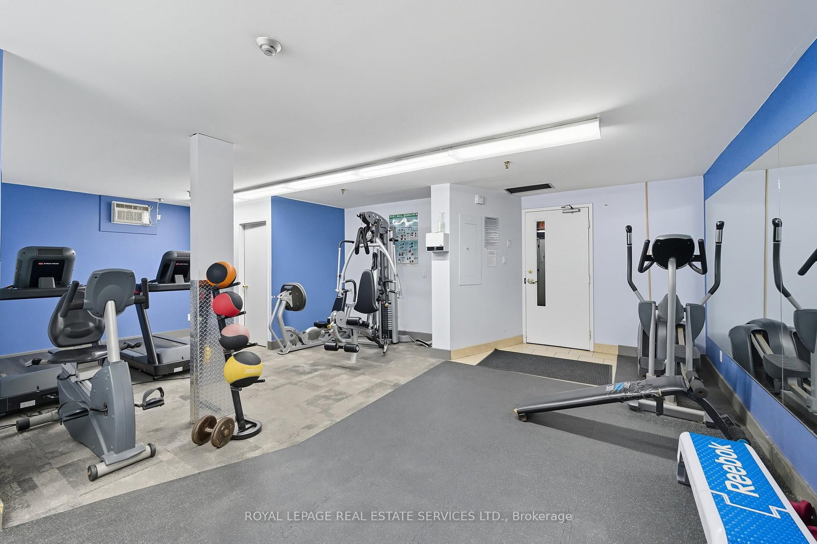 6720 Glen Erin Drive, Unit 904 - Photo 45