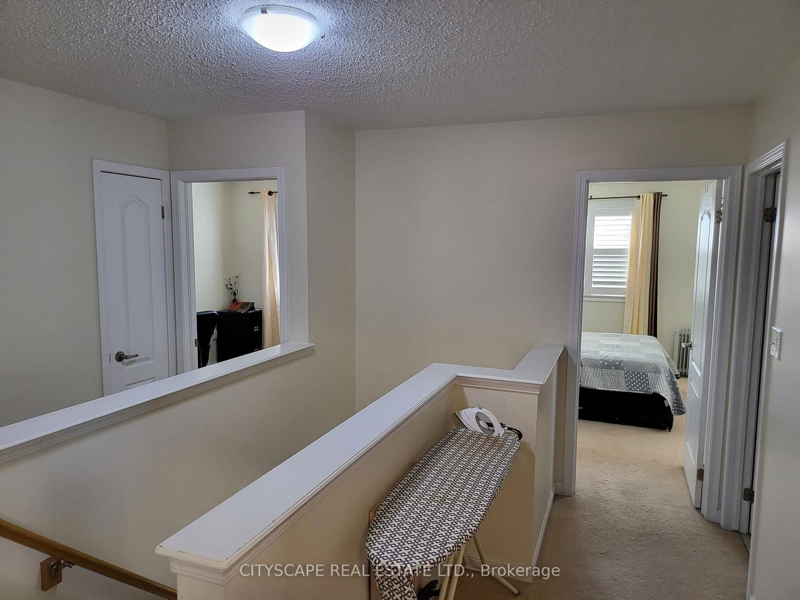 Semi-Detached House for sale at 1065 Clark Boulevard, Milton, Ontario, L9T 6Y1 - Beaty - MLS: W12917290