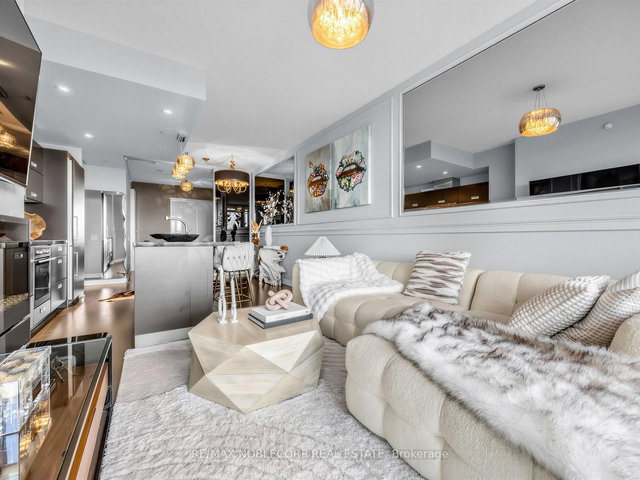 2212 - 88 Park Lawn Road