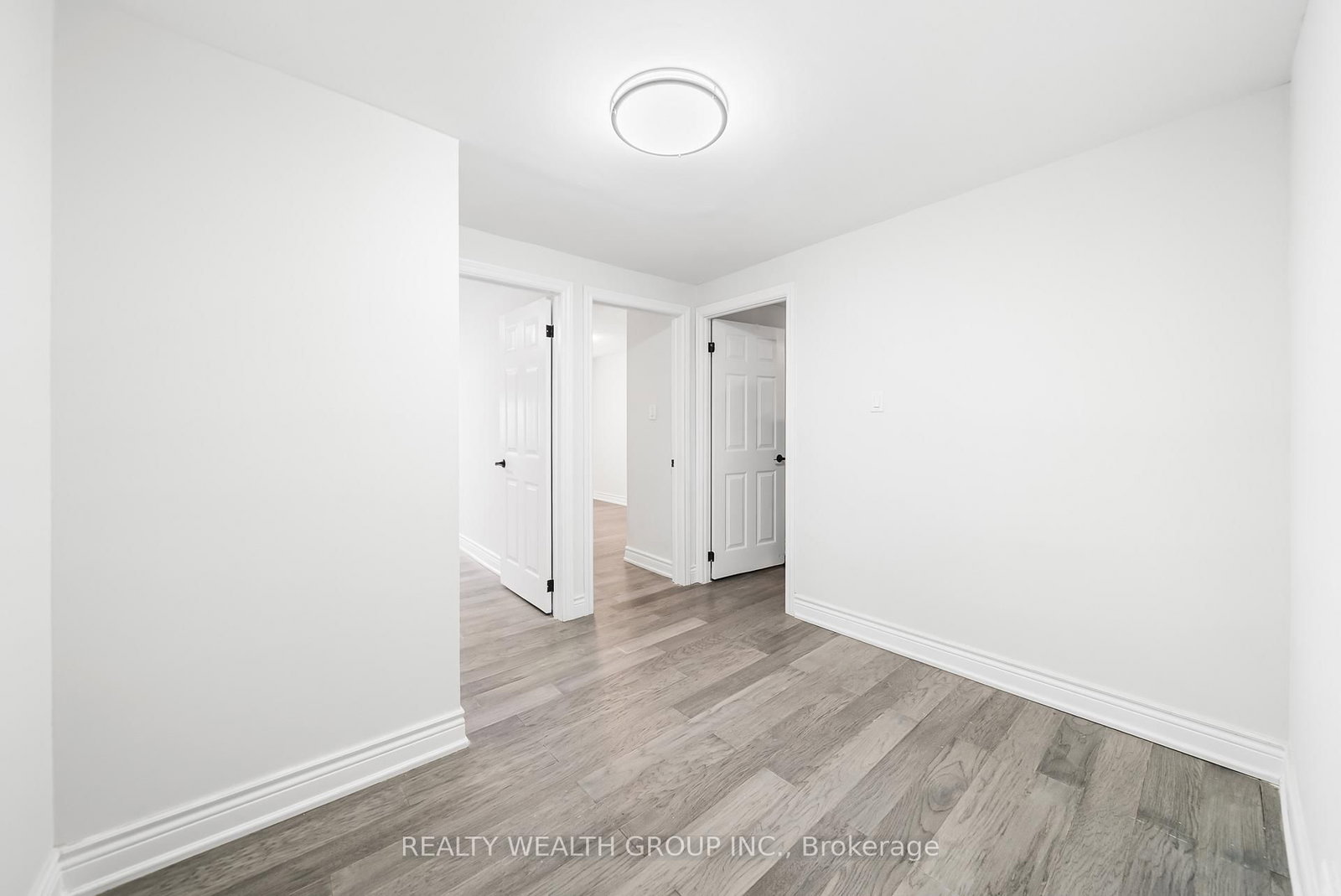 Townhouse for sale at 39-521 Timber Lane, Burlington, Ontario, L7L 4B1 - Appleby - MLS: W12917560