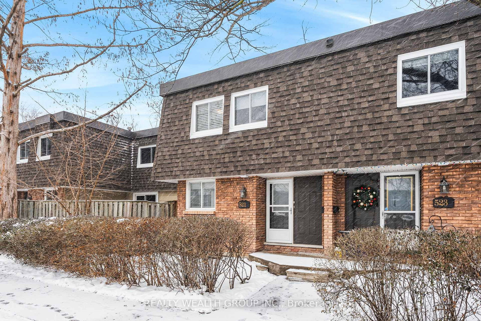 Townhouse for sale at 39-521 Timber Lane, Burlington, Ontario, L7L 4B1 - Appleby - MLS: W12917560