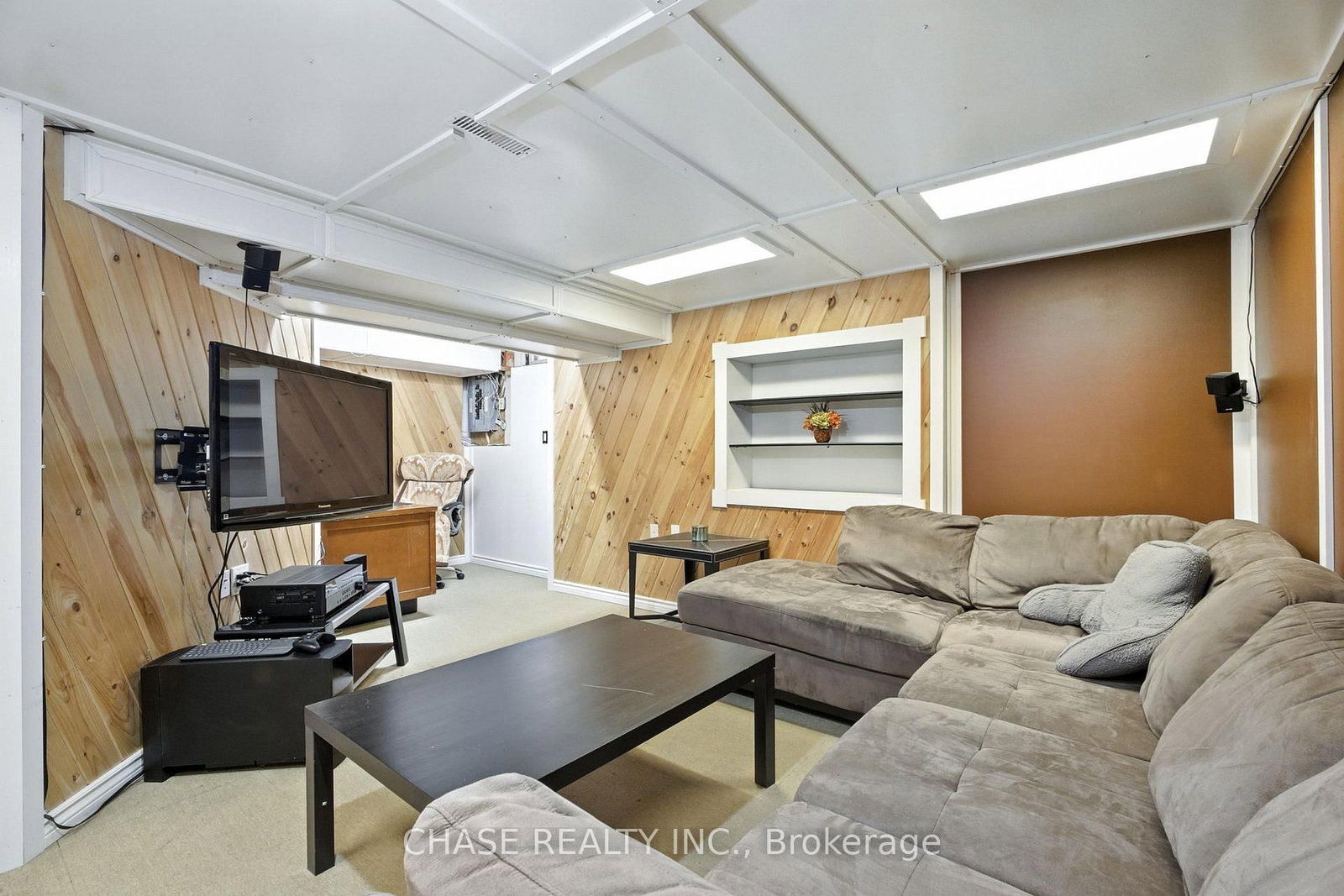 Townhouse for sale at 554 Pinedale Avenue, Burlington, Ontario, L7L 3W4 - Appleby - MLS: W12918284