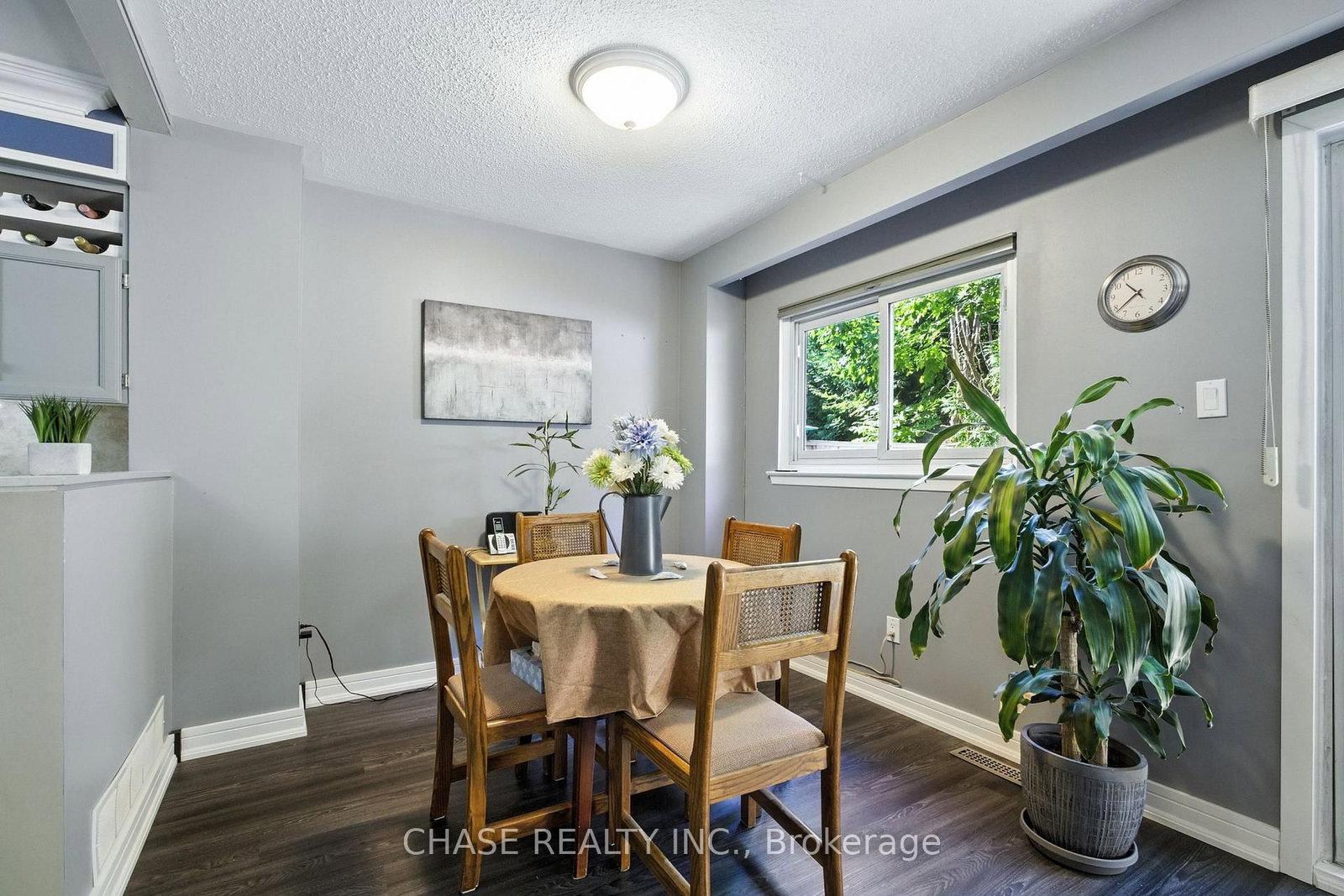 Townhouse for sale at 554 Pinedale Avenue, Burlington, Ontario, L7L 3W4 - Appleby - MLS: W12918284